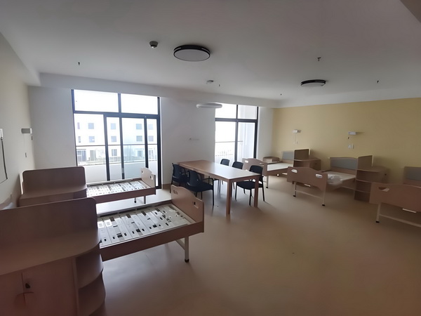 应届毕业生怎么办理深圳户口_汪小菲带儿女到内蒙古，玥儿骑马他牵马 女到内蒙古宗旨“为健康养老