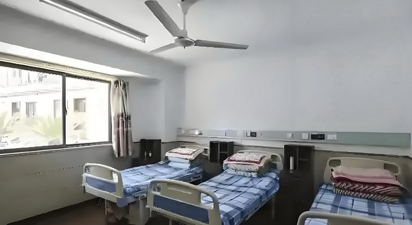 深圳落户如何申请_姜文硬着头皮上，爹味尚可接受 爹味急救室药房元心功设置